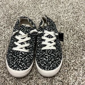 Torrid Scrunched Back Sneakers